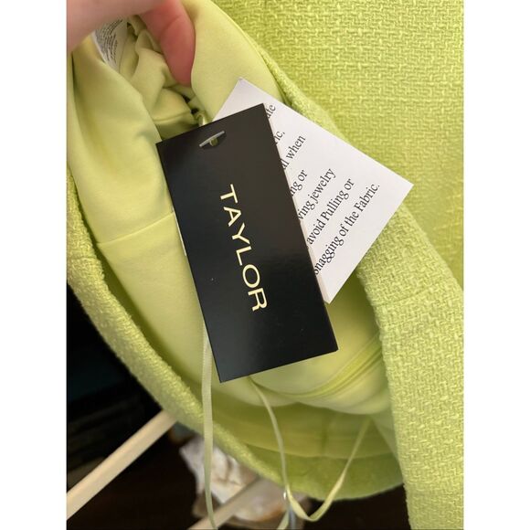 NWT Taylor Lime Green Tweed 2 Piece Mini Skirt & Top Set Size 6 - Picture 7 of 9